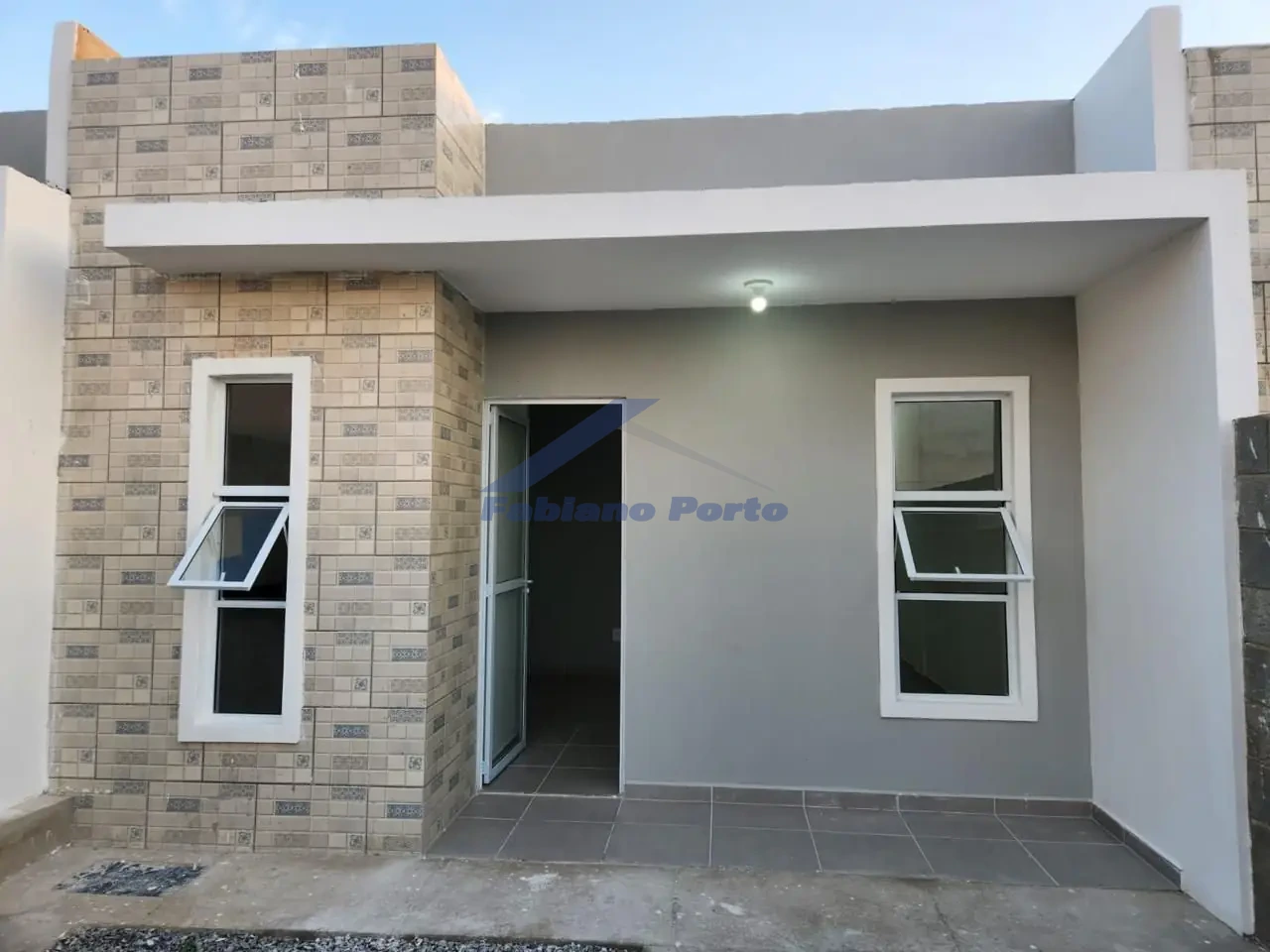 Casa com 2 quartos e suíte com closet à venda no Portal Sudoeste — Três Irmãs